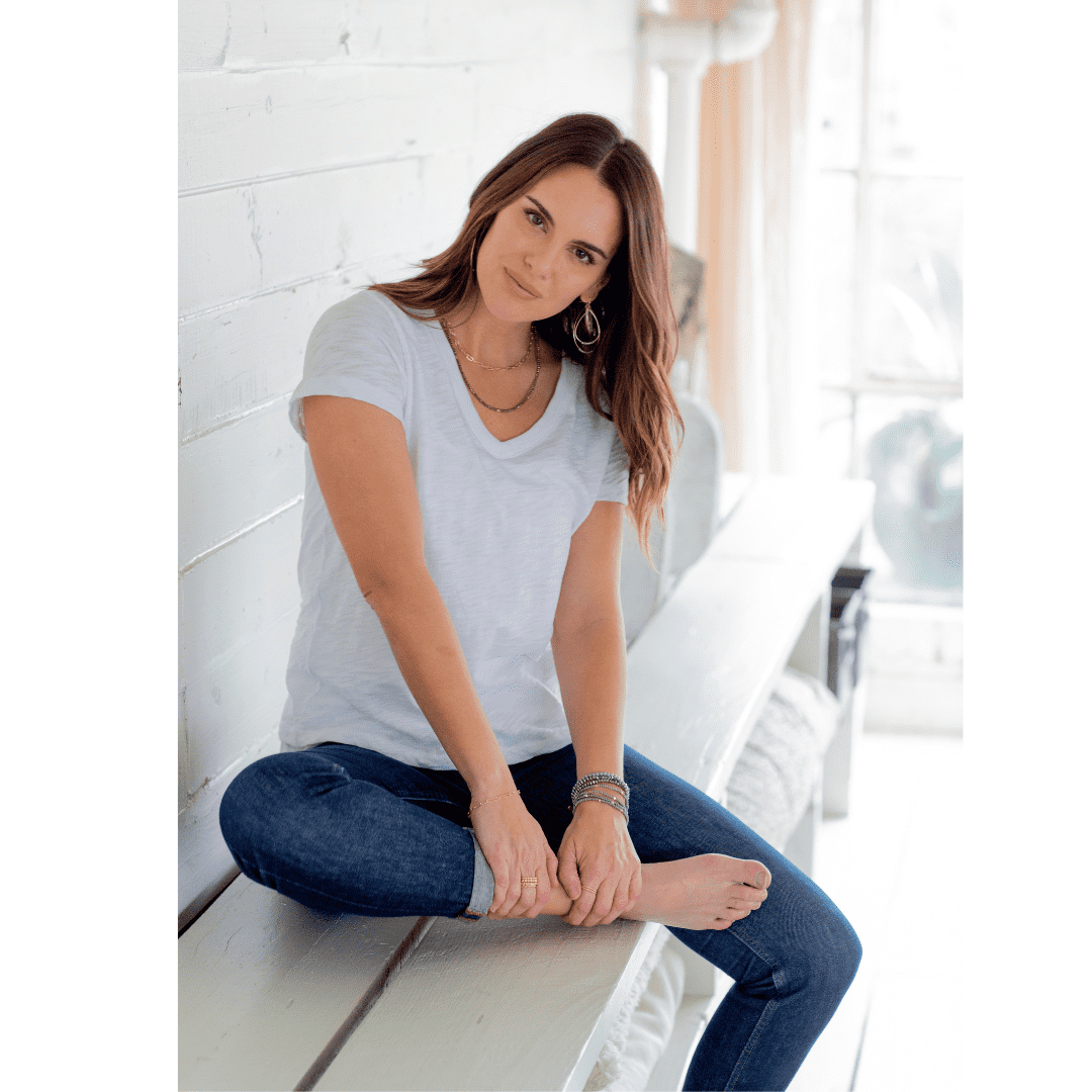 Erin Gray Low-key V Neck Tee in White.