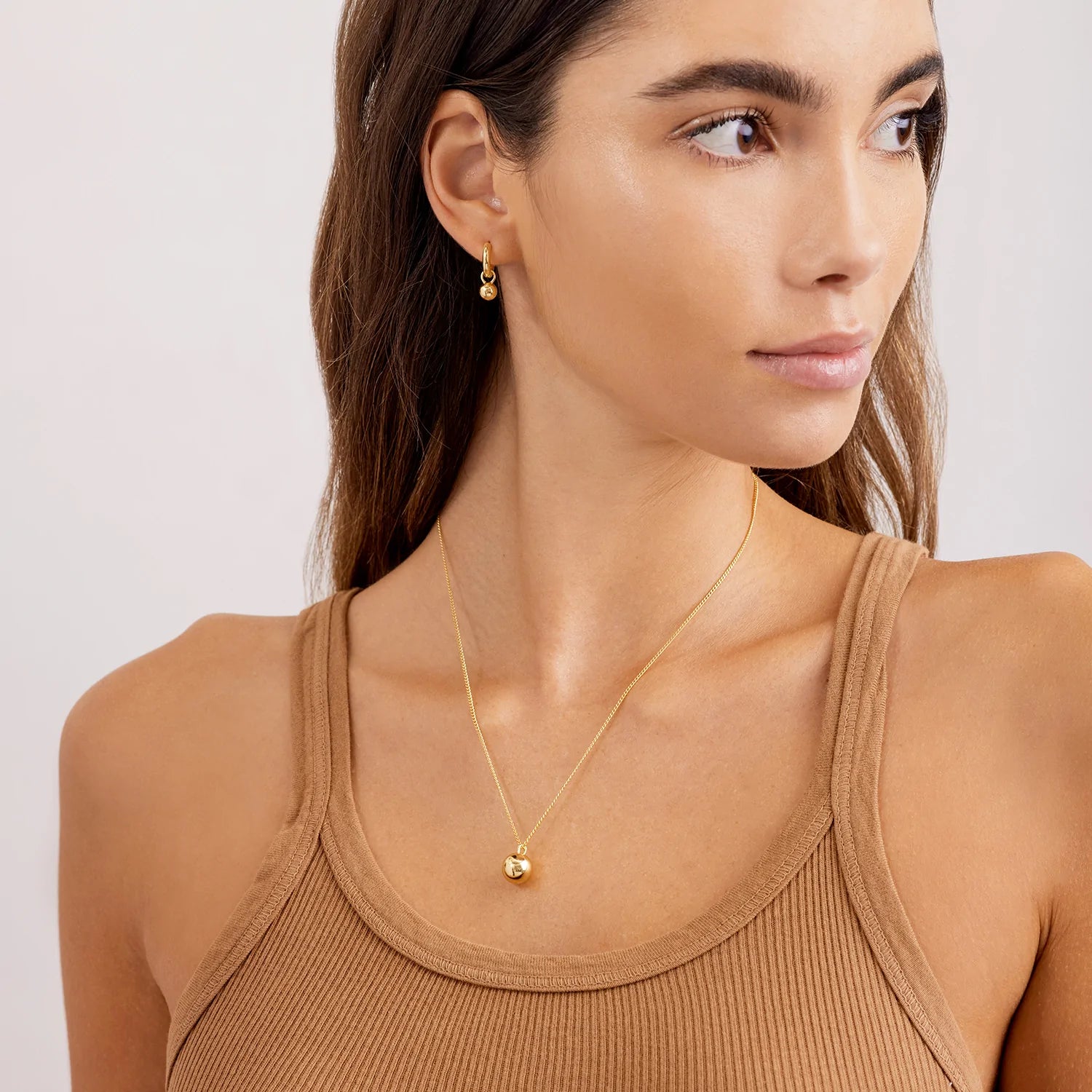 Gorjana Brooks Pendant Necklace (gold).