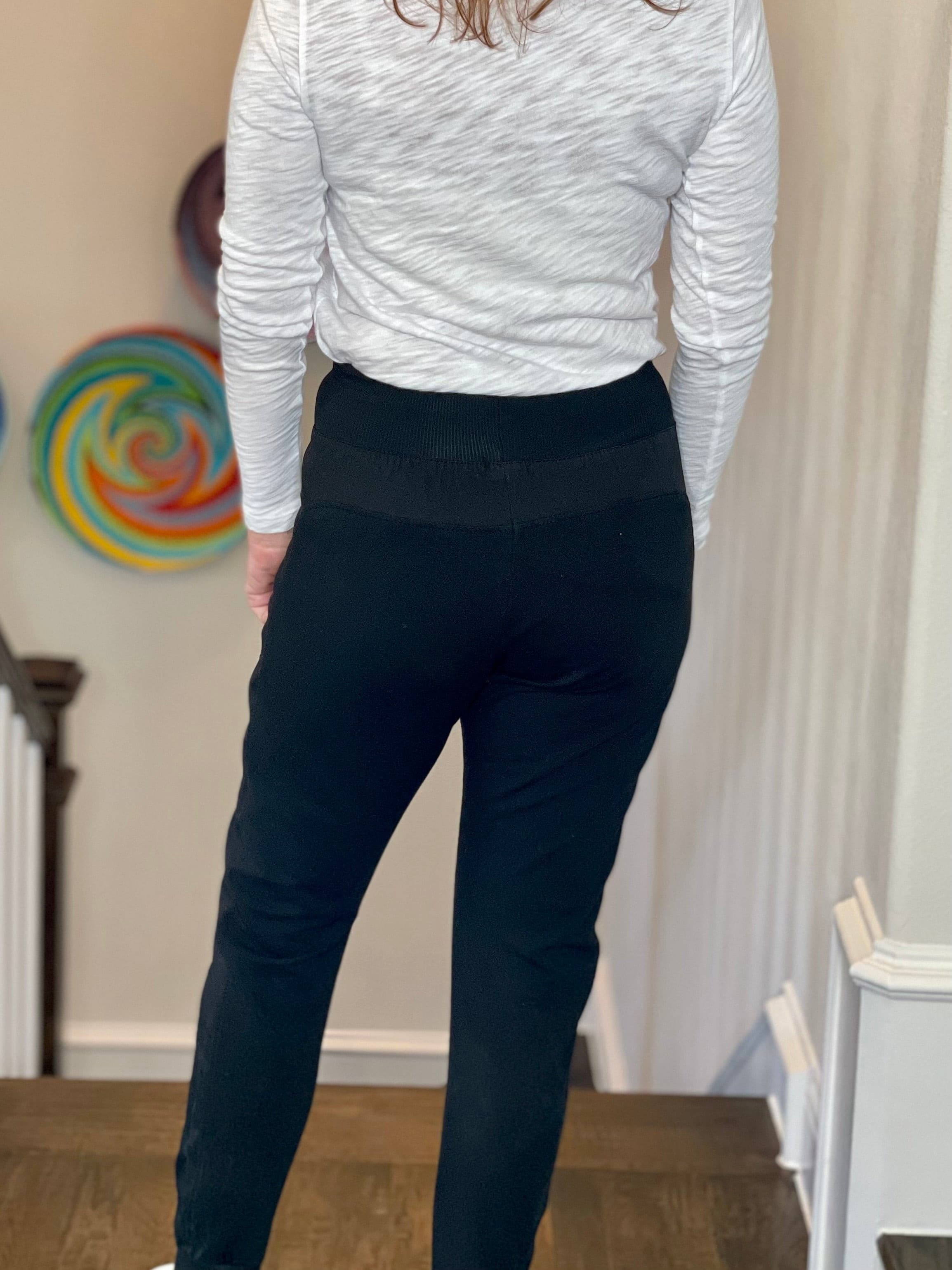 Ultimate Joggers in Black.