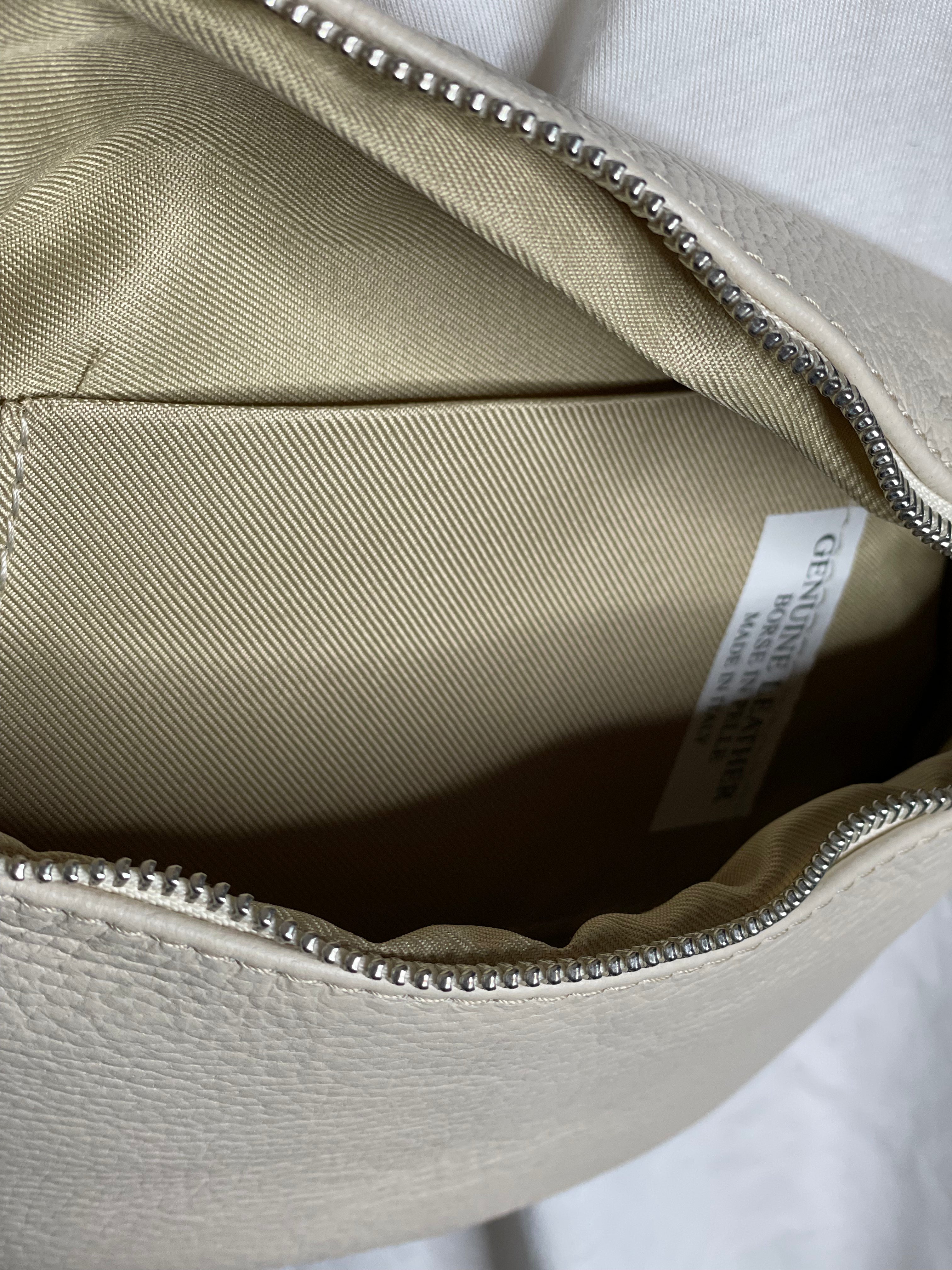 Leather Crossbody Bag in Buff.