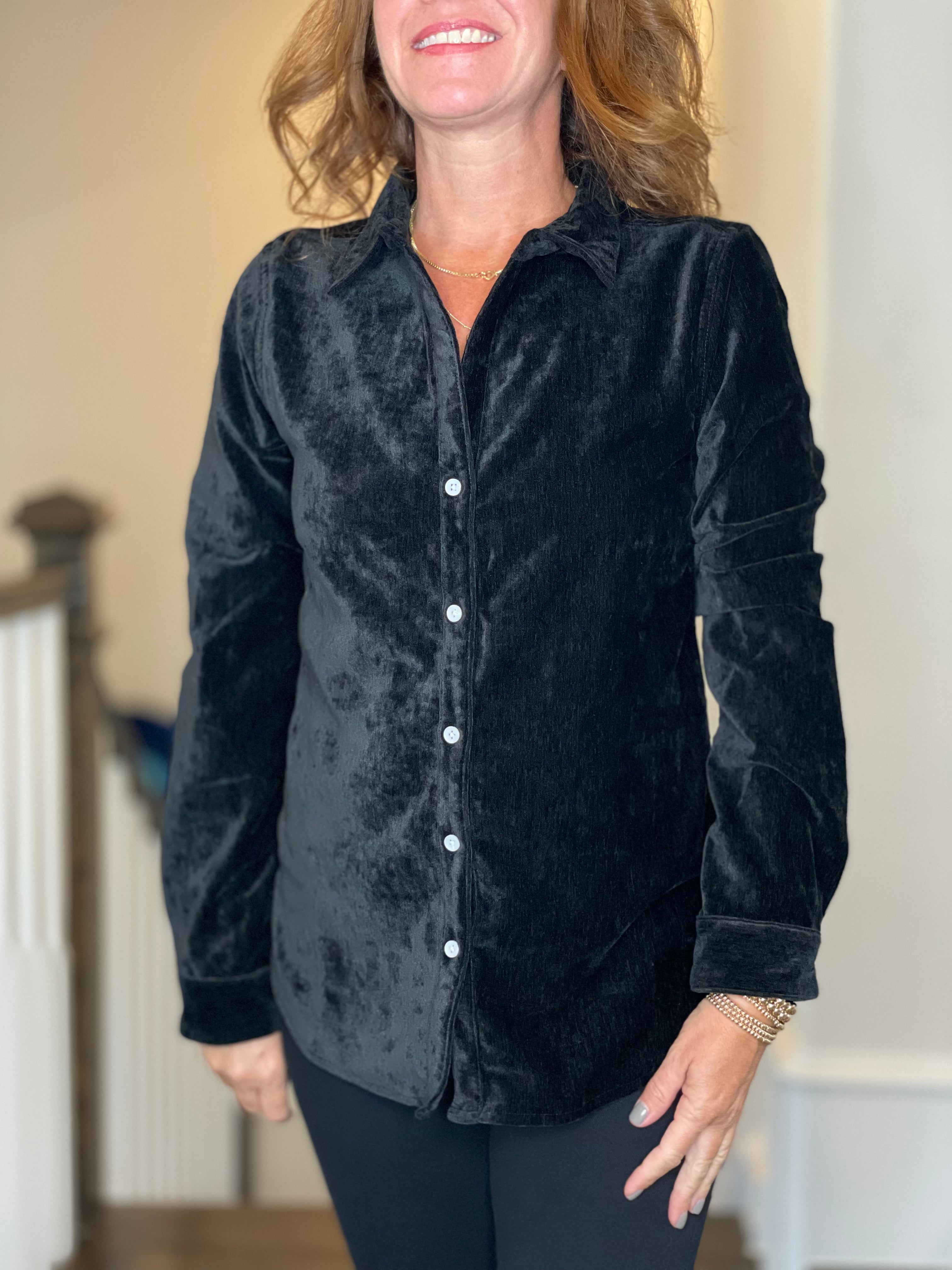 Dylan Classic Velvet Shirt in Black.