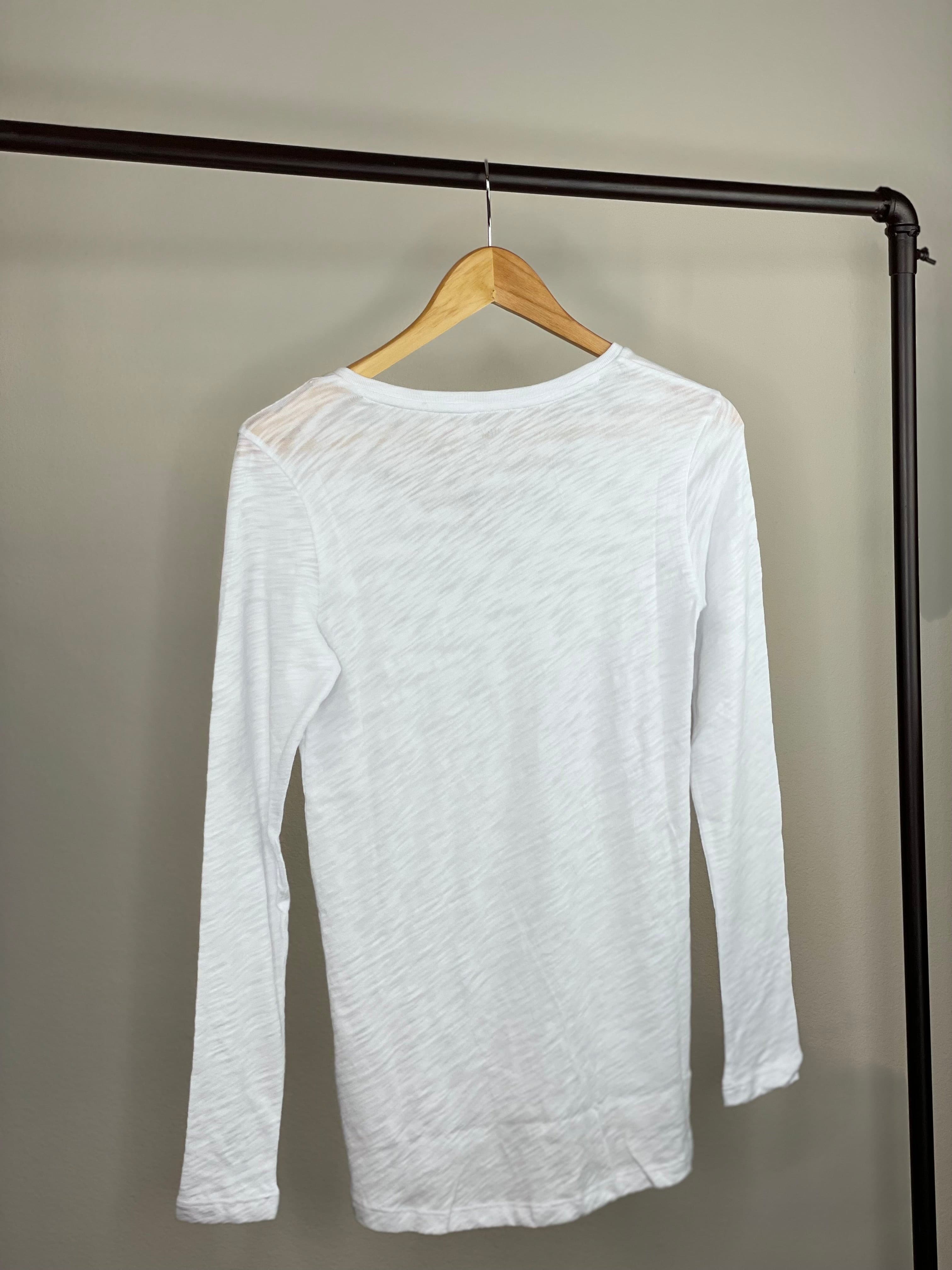 Erin Gray V Neck Long Sleeve CYA V Neck in White Slub Tee.