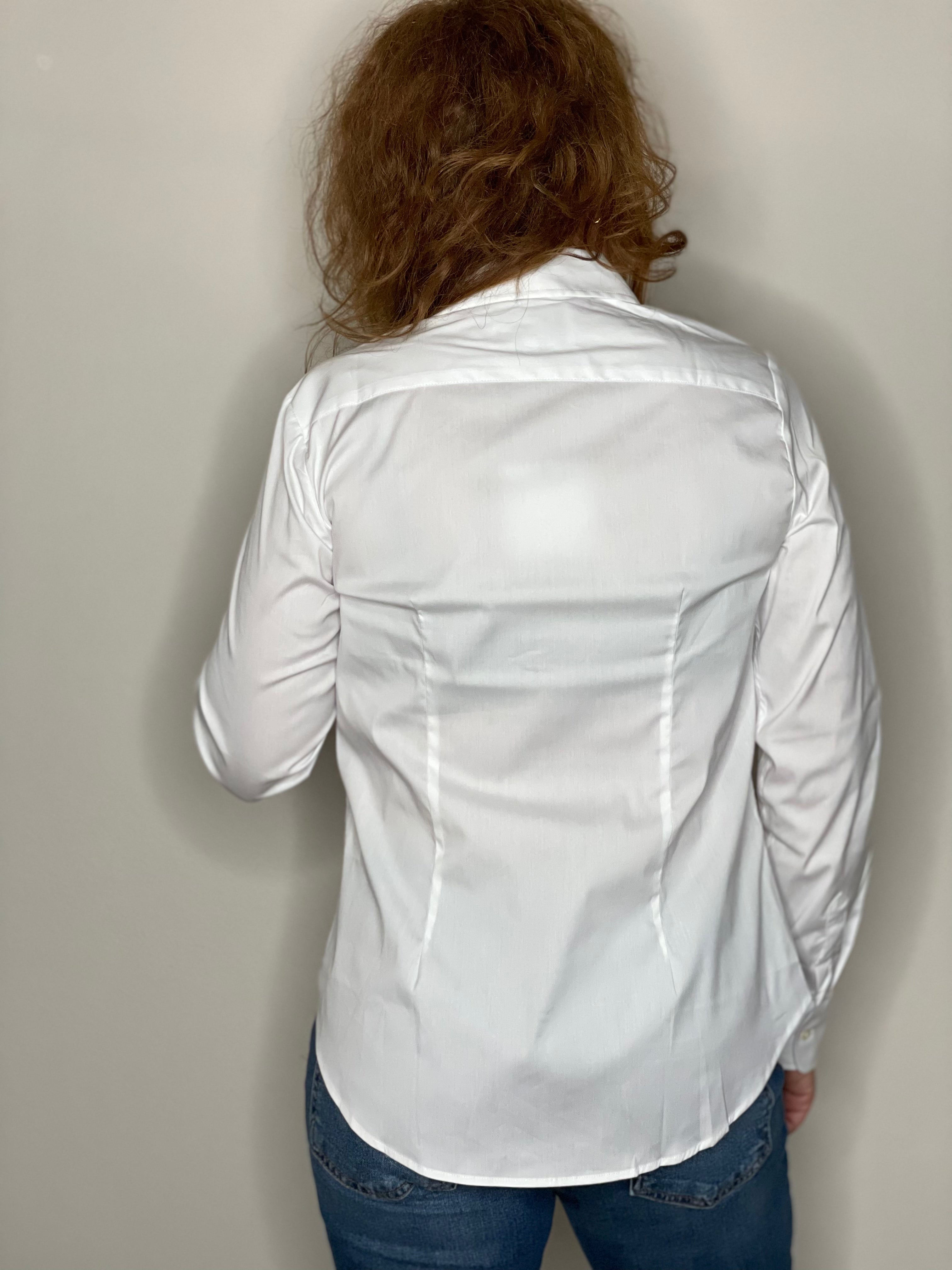 THE SHIRT-The Essentials Icon Shirt.