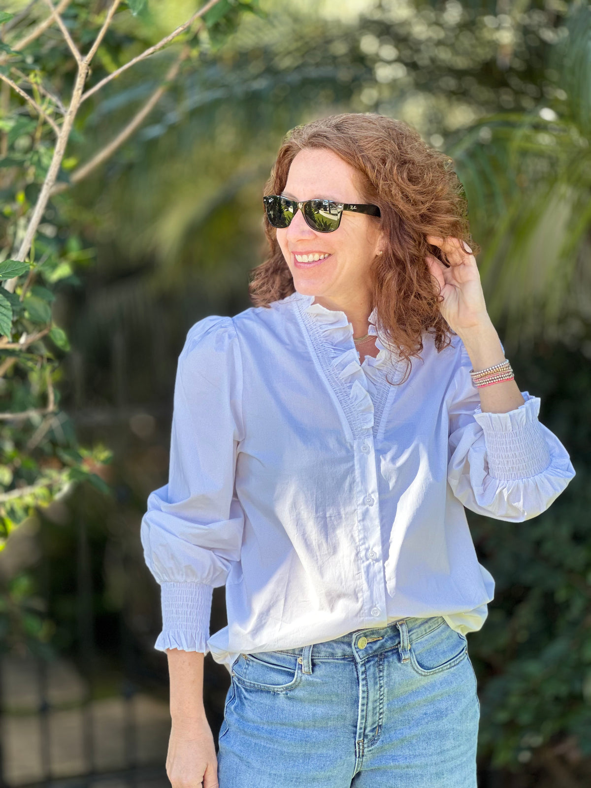 Joy Joy Ruffle Collar Blouse in White – CAS curate.admire.style