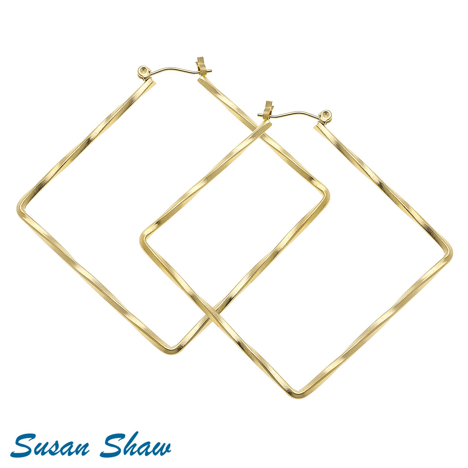 Susan Shaw Assorted Hoop Earrings in Gold.