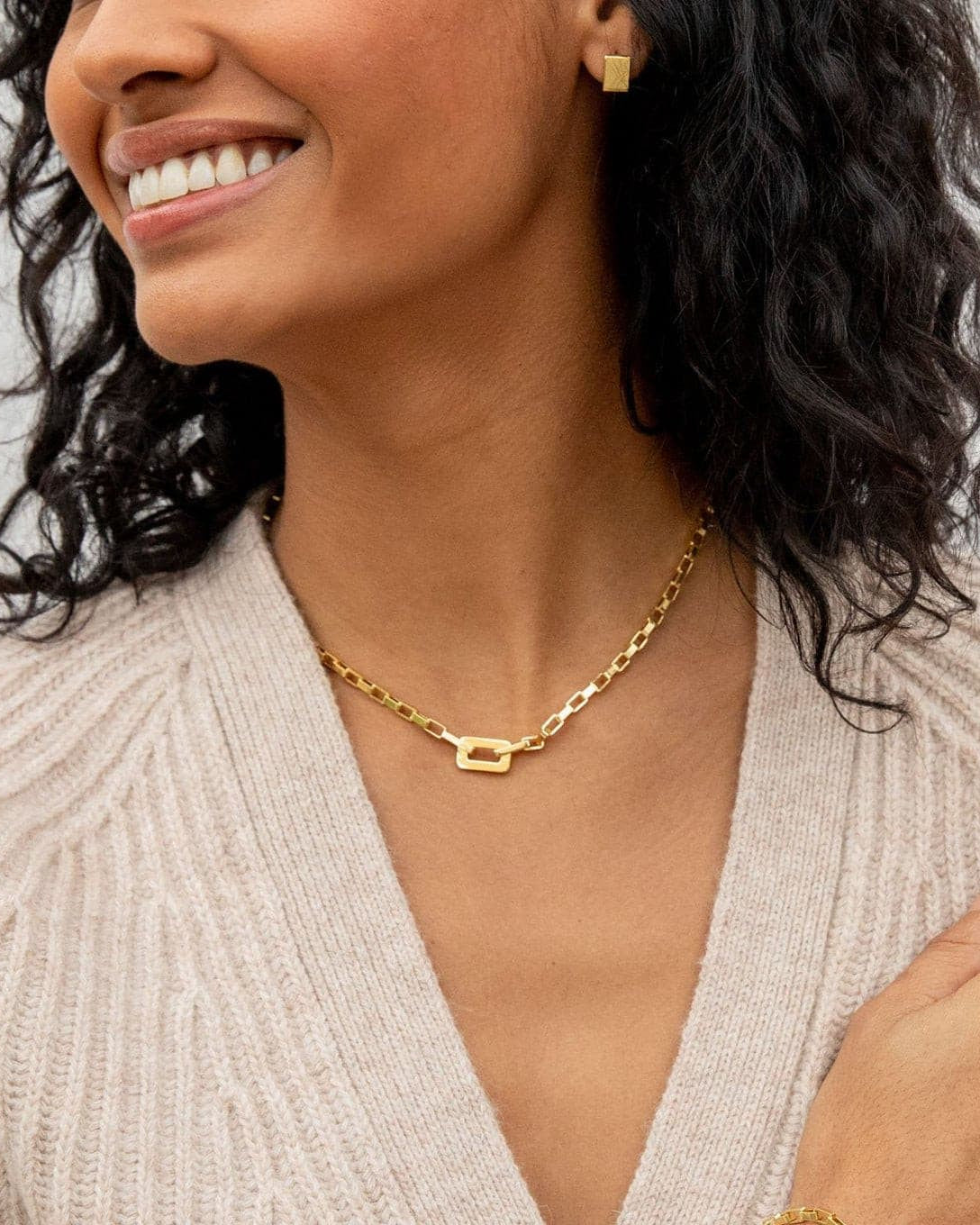 Nico Necklace (gold).