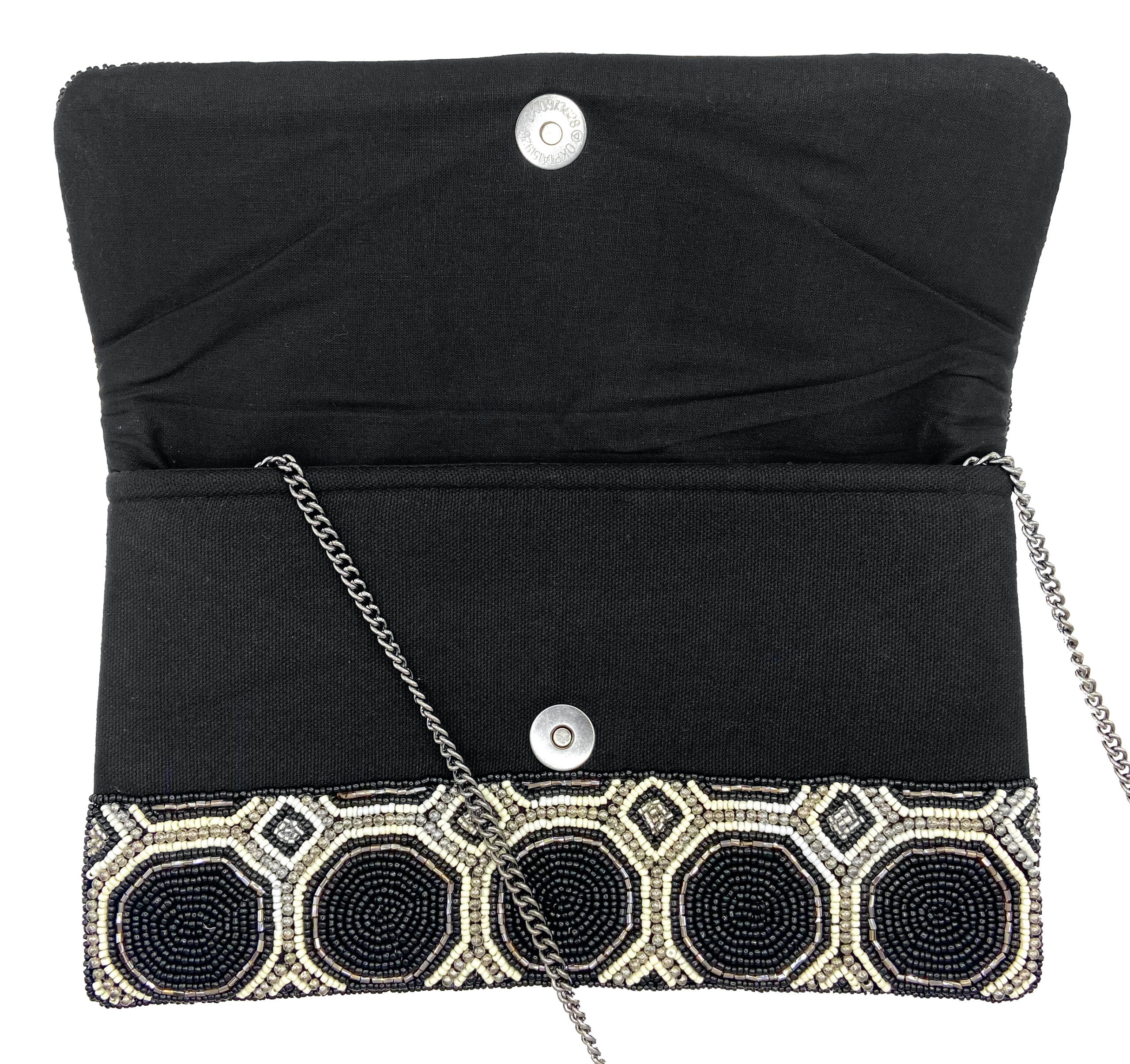 Black & Cream Octagon Beaded Clutch.