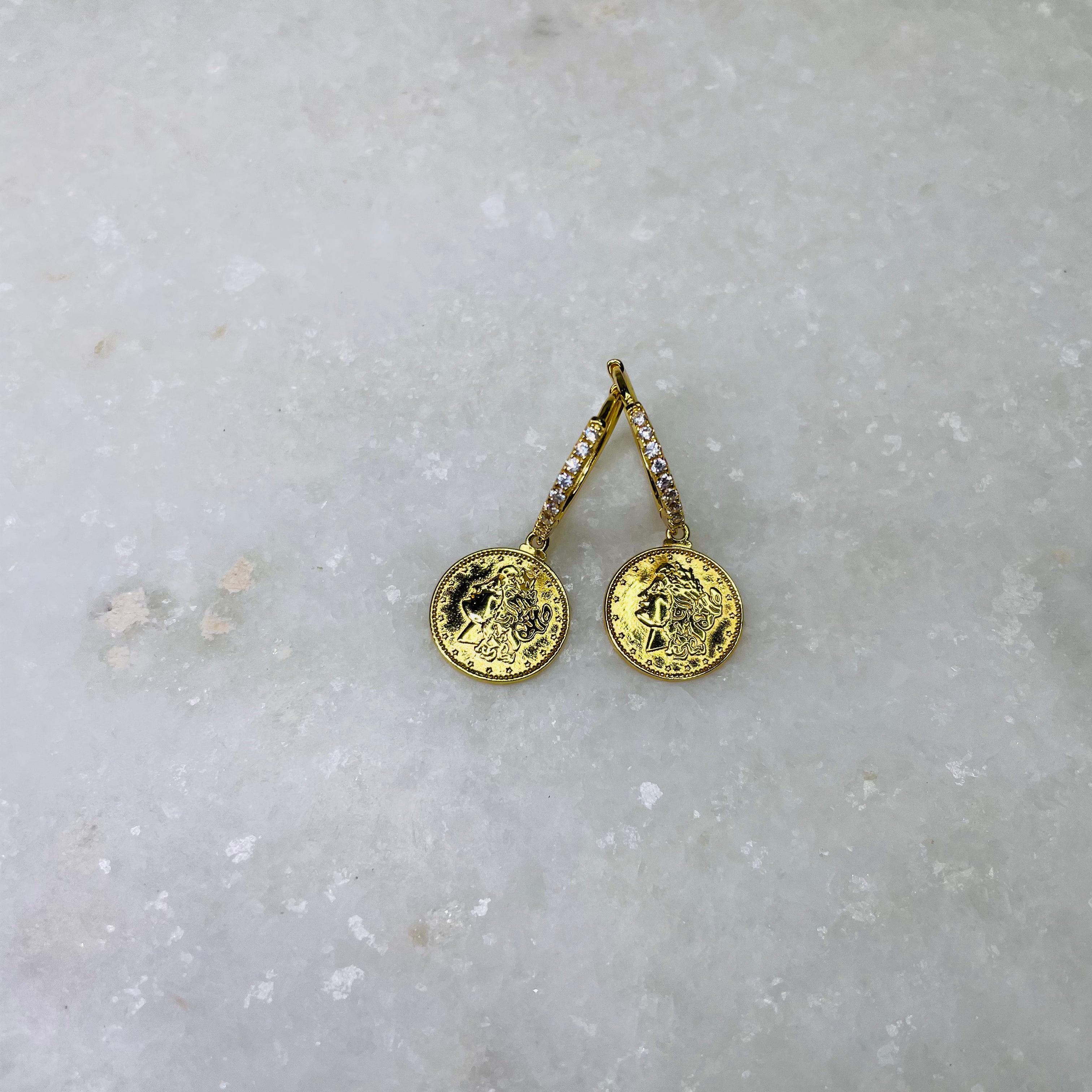 Allison Avery Goddess Huggies.