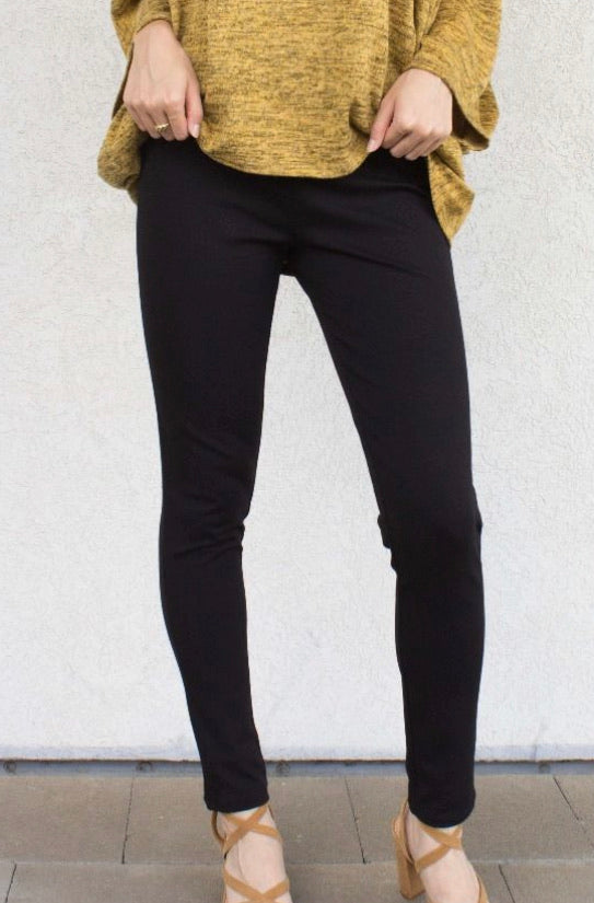 Basic Pointe Leggings-Black.