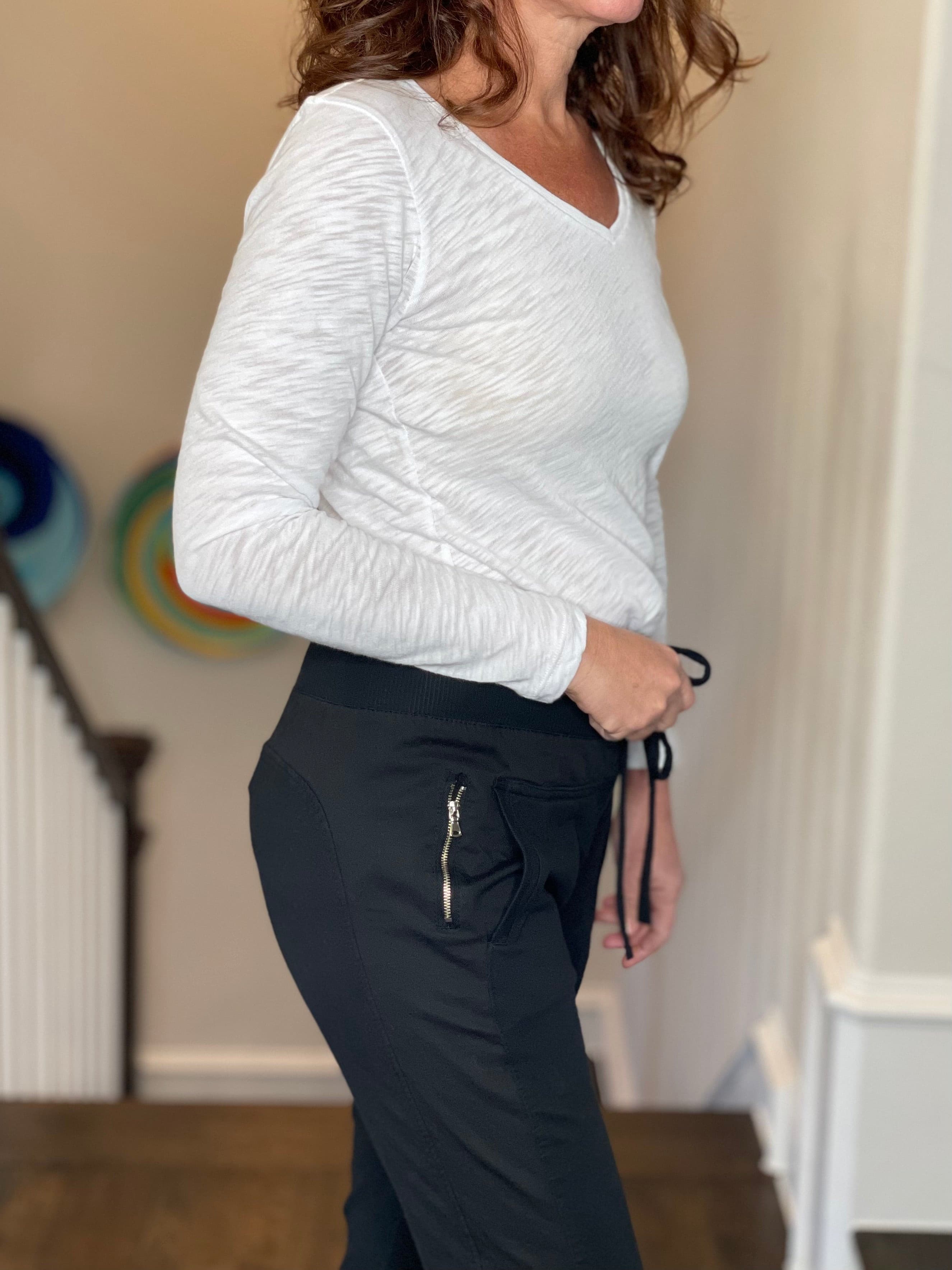 Ultimate Joggers in Black.