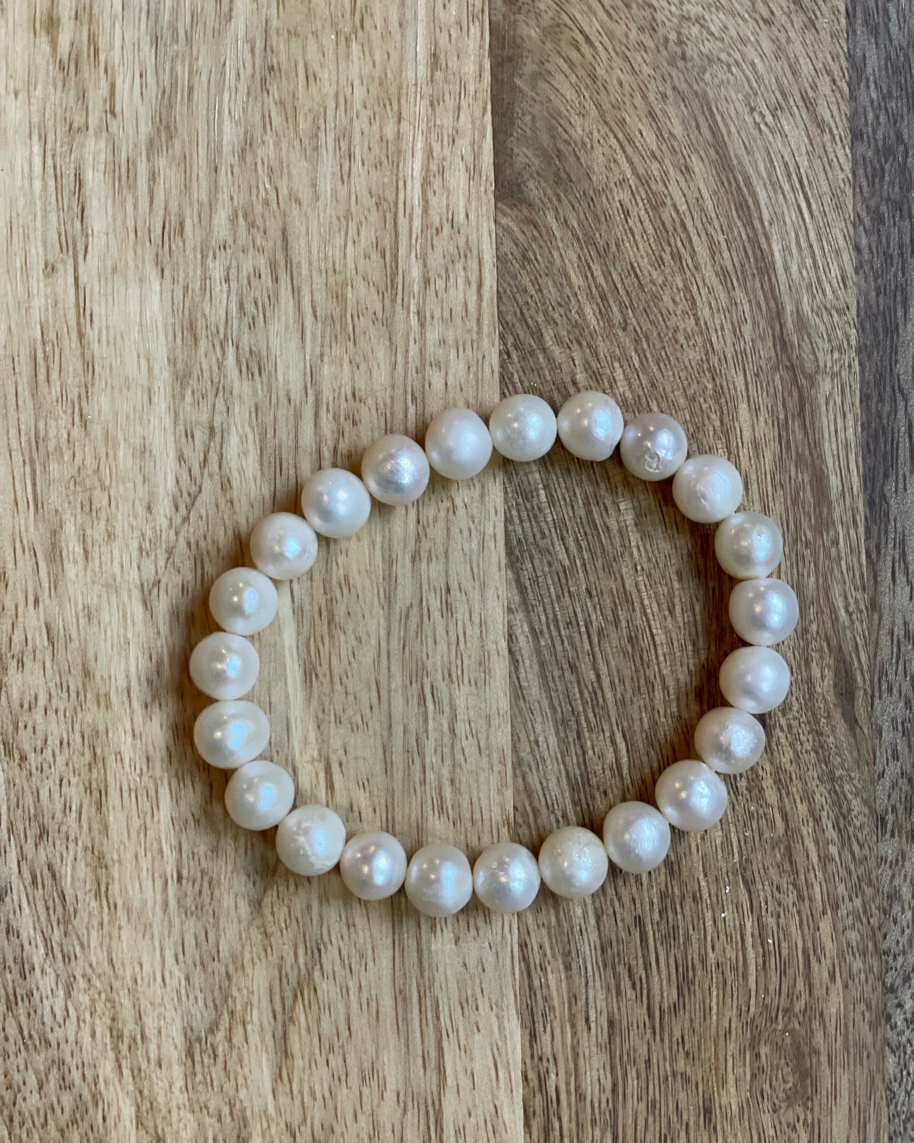 Cultured Pearl Bracelet.