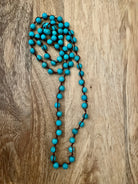 Turquoise Bead Necklace.