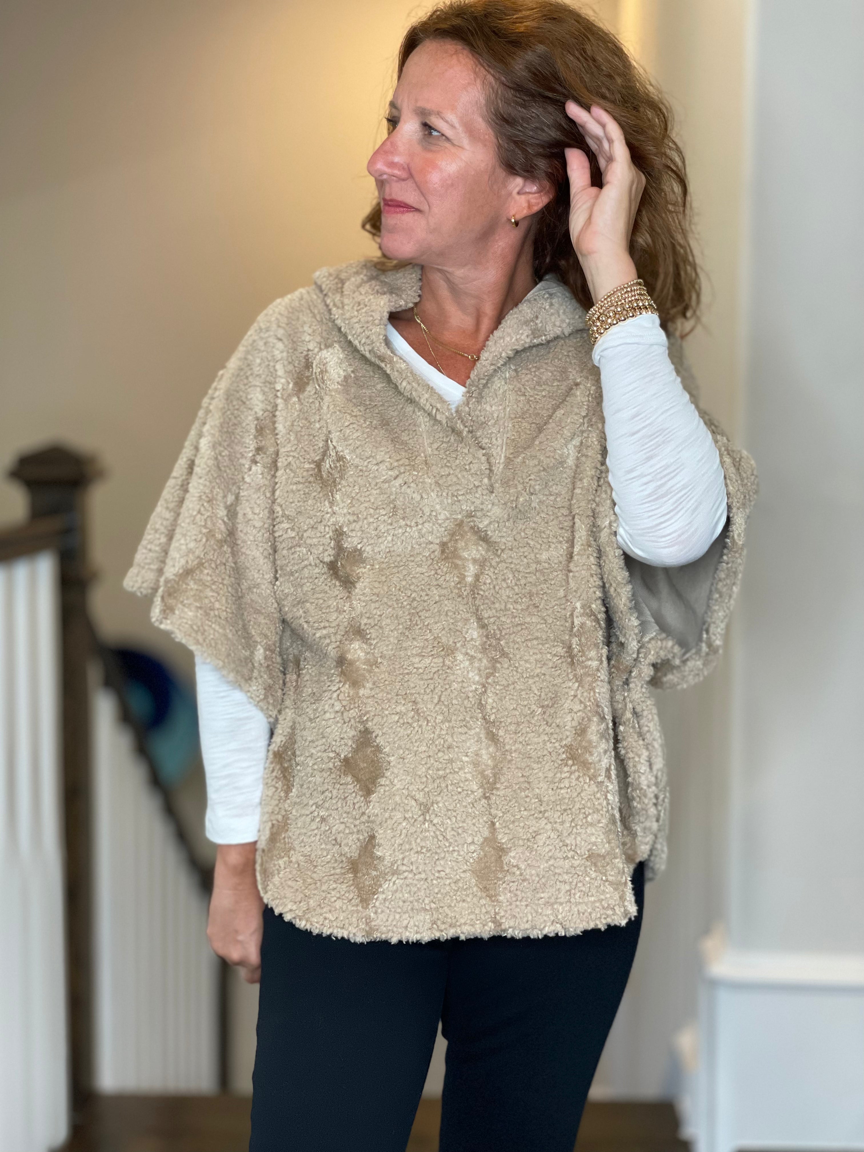 Dylan Harlow Poncho.