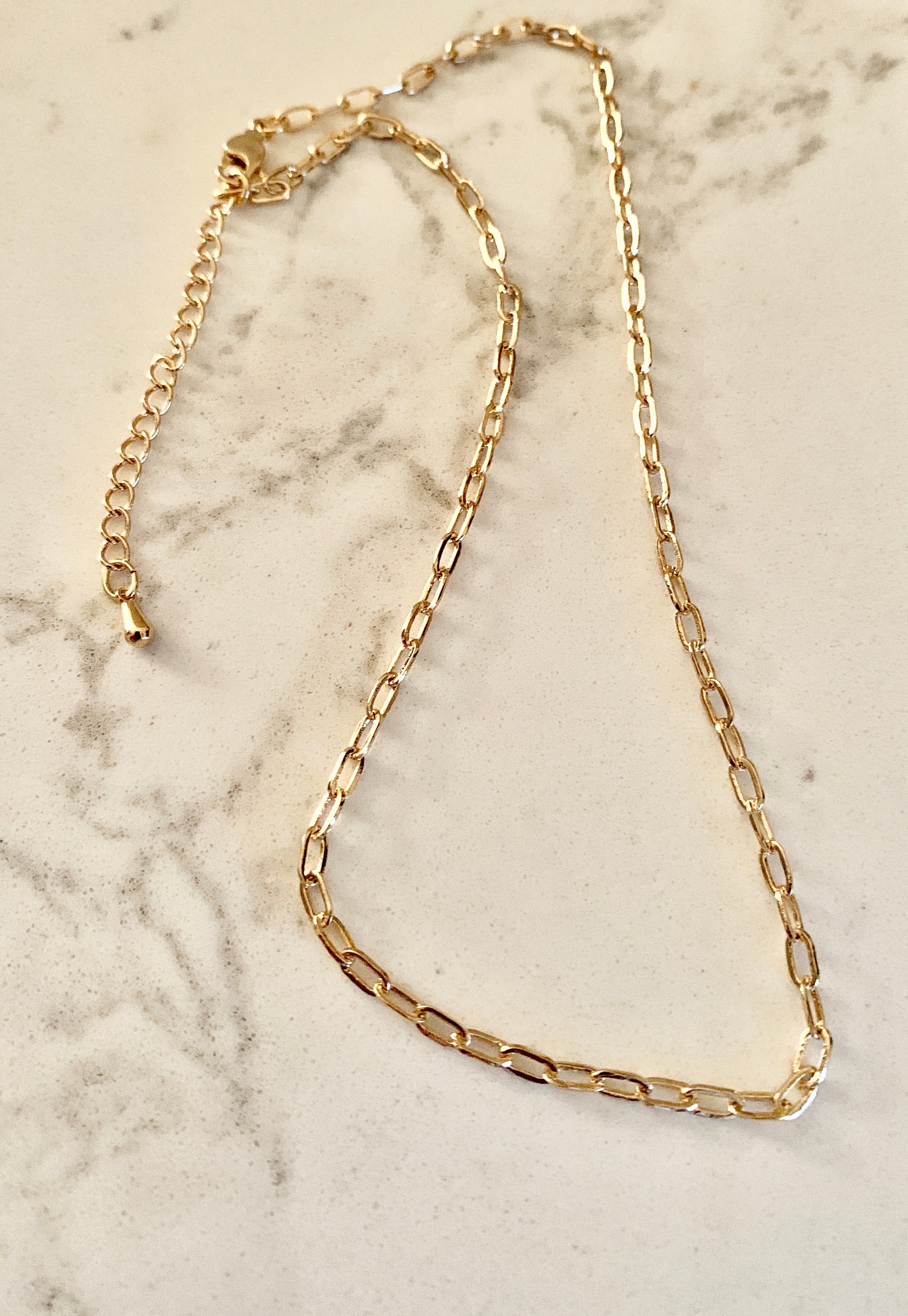 Aspen Simple Choker Necklace.