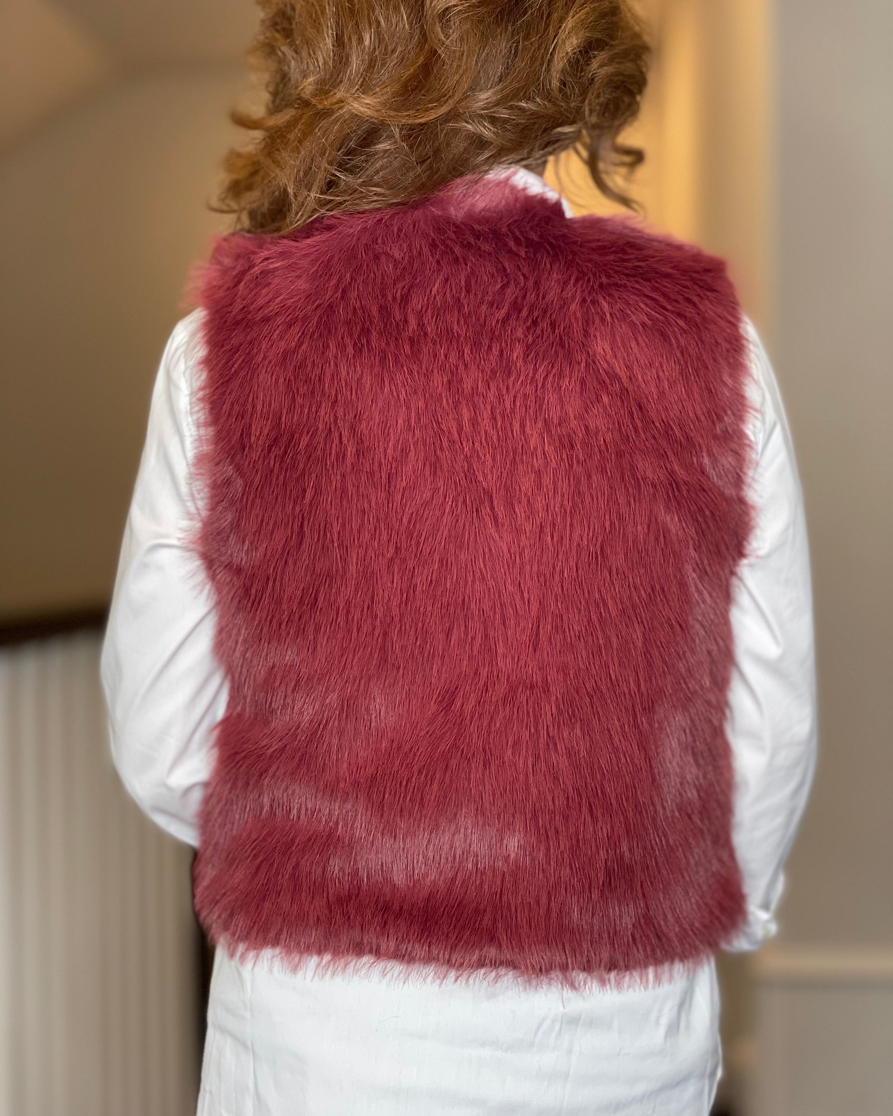 Molly Bracken Faux Fur Vest in Bordeaux.
