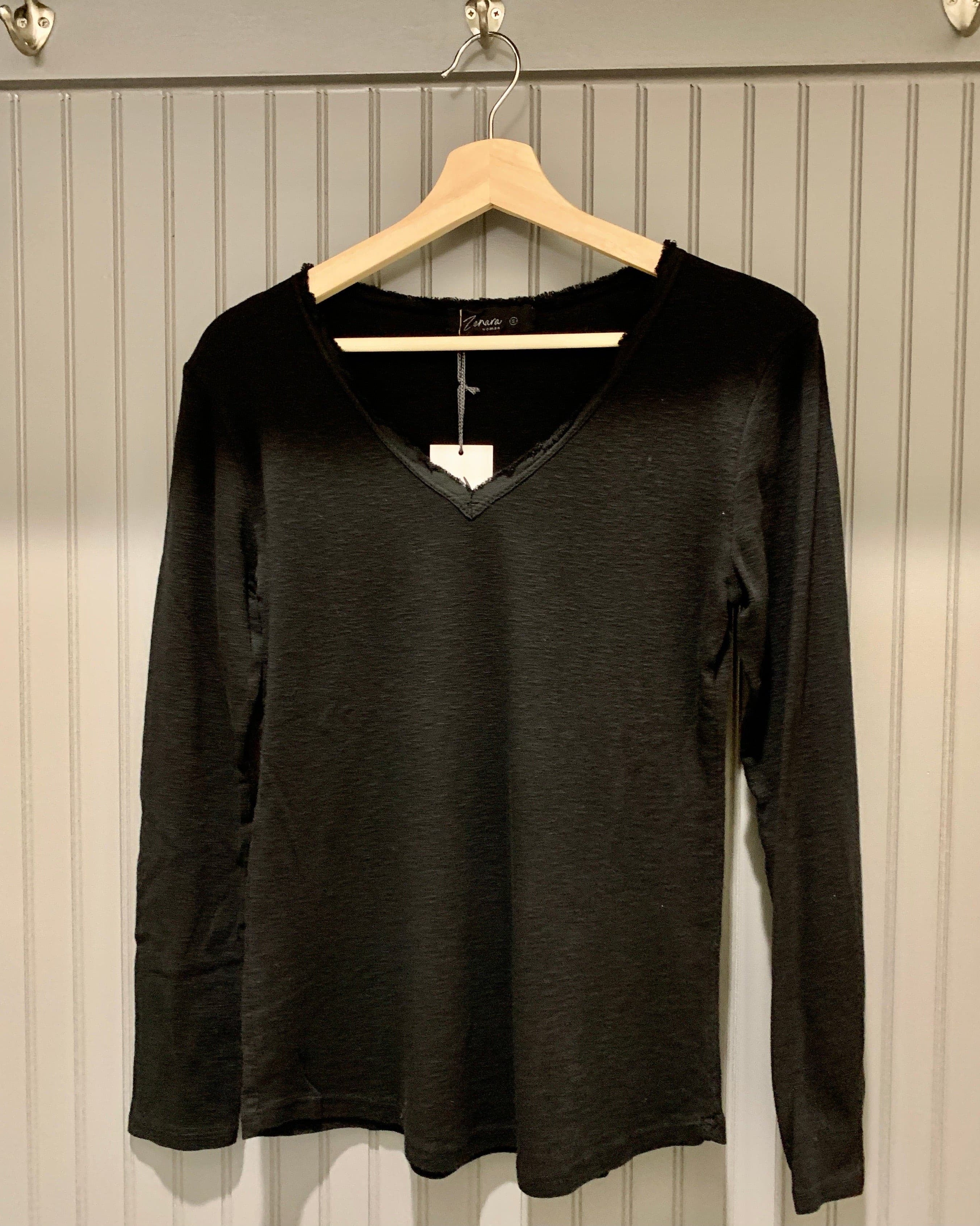Long Sleeve Neck T Shirt w/Frayed Neck-Black.