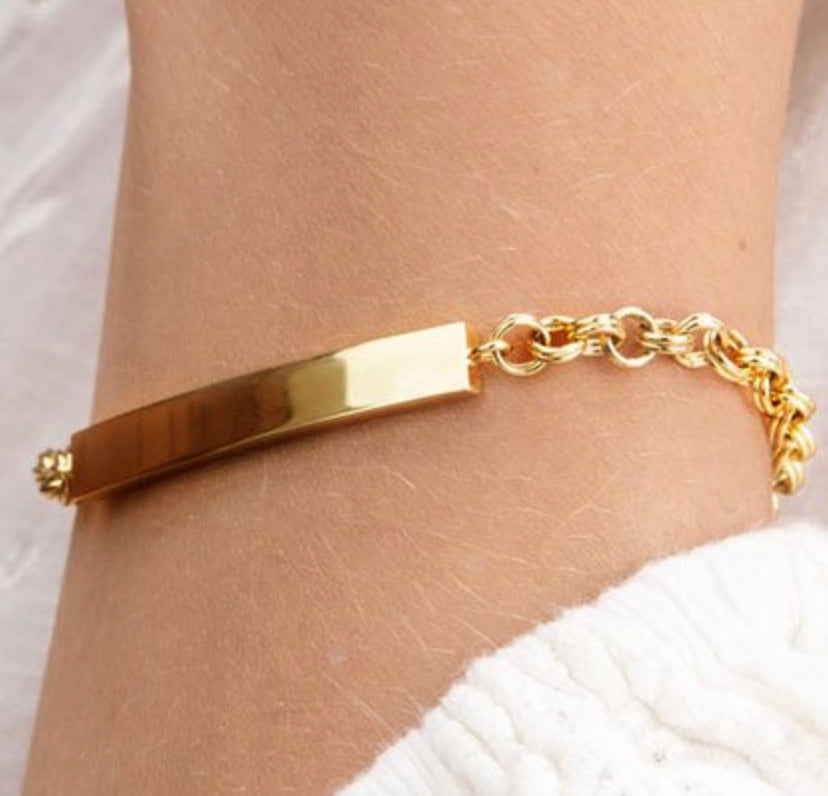 Lou Tag Bracelet (gold).