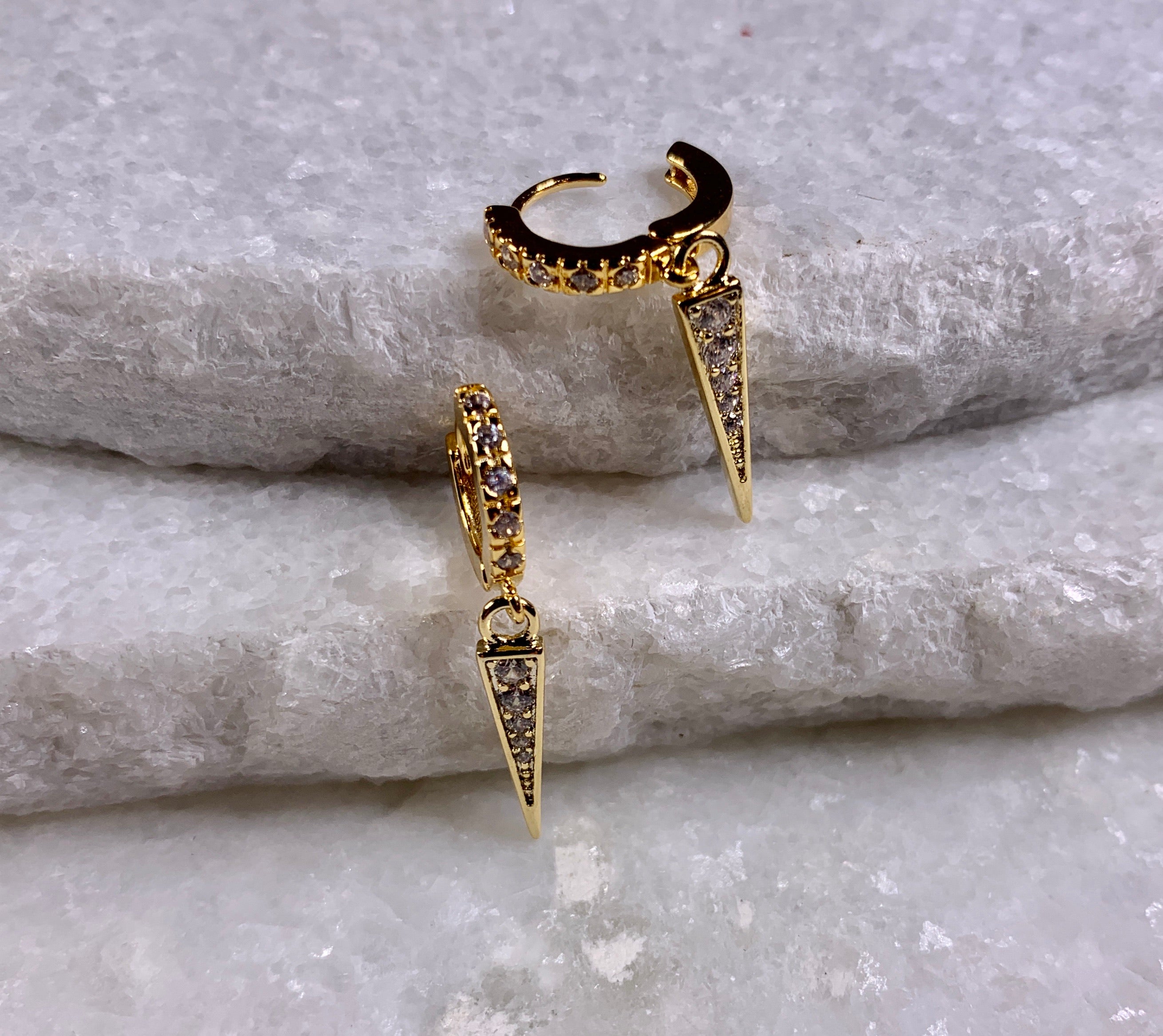 Sierra Huggie Earring.