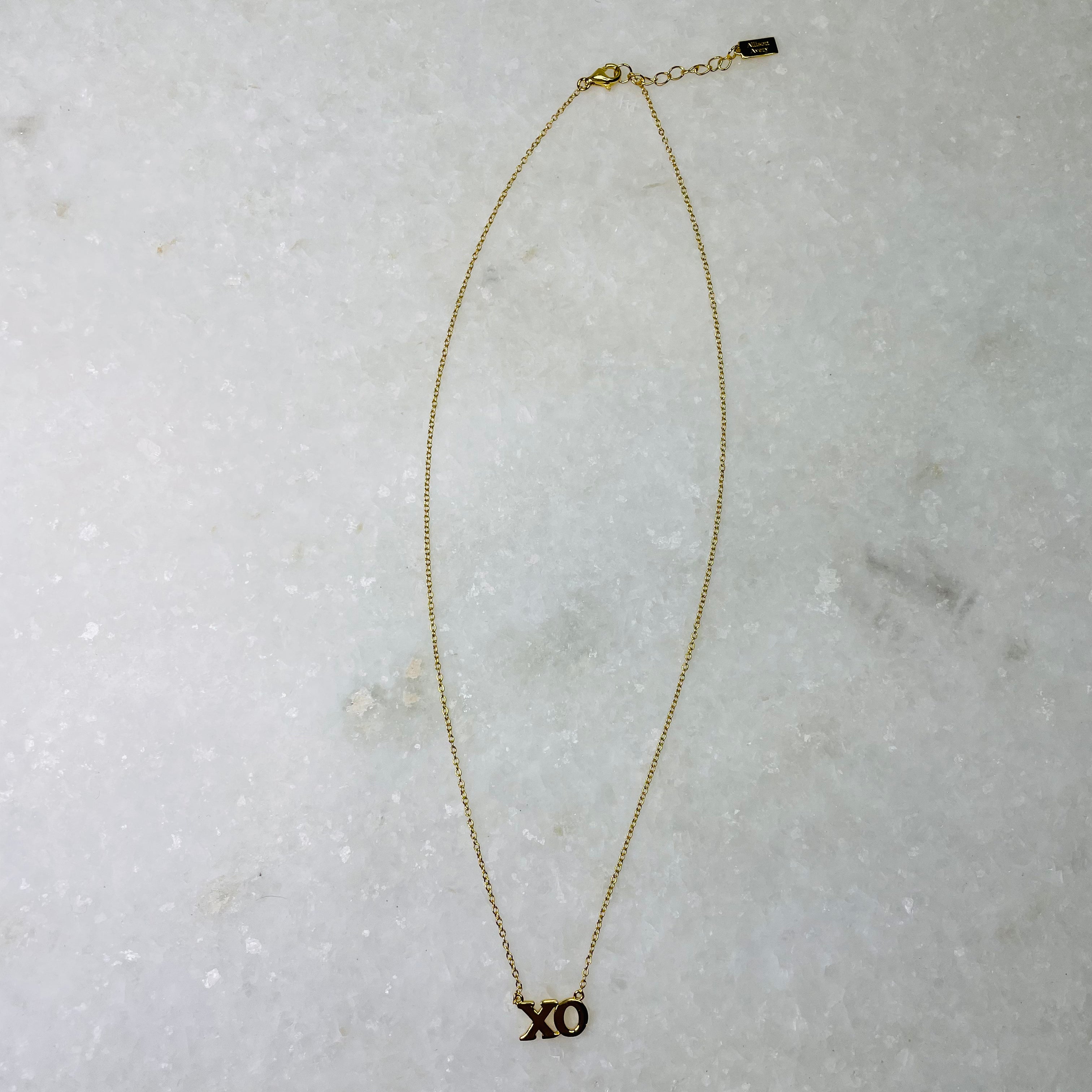 Allison Avery XO Chain.
